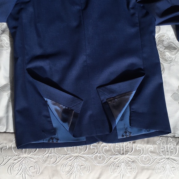 Men’s Slim Fit Blazer - Picture 7 of 8